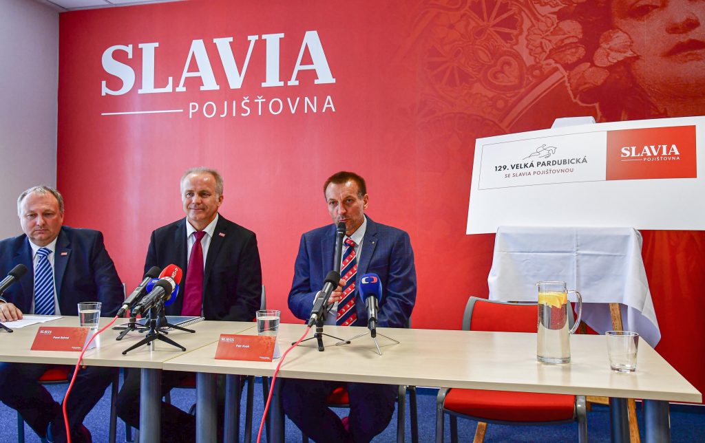 Slavia pojišťovna se stala hlavním partnerem Velké pardubické